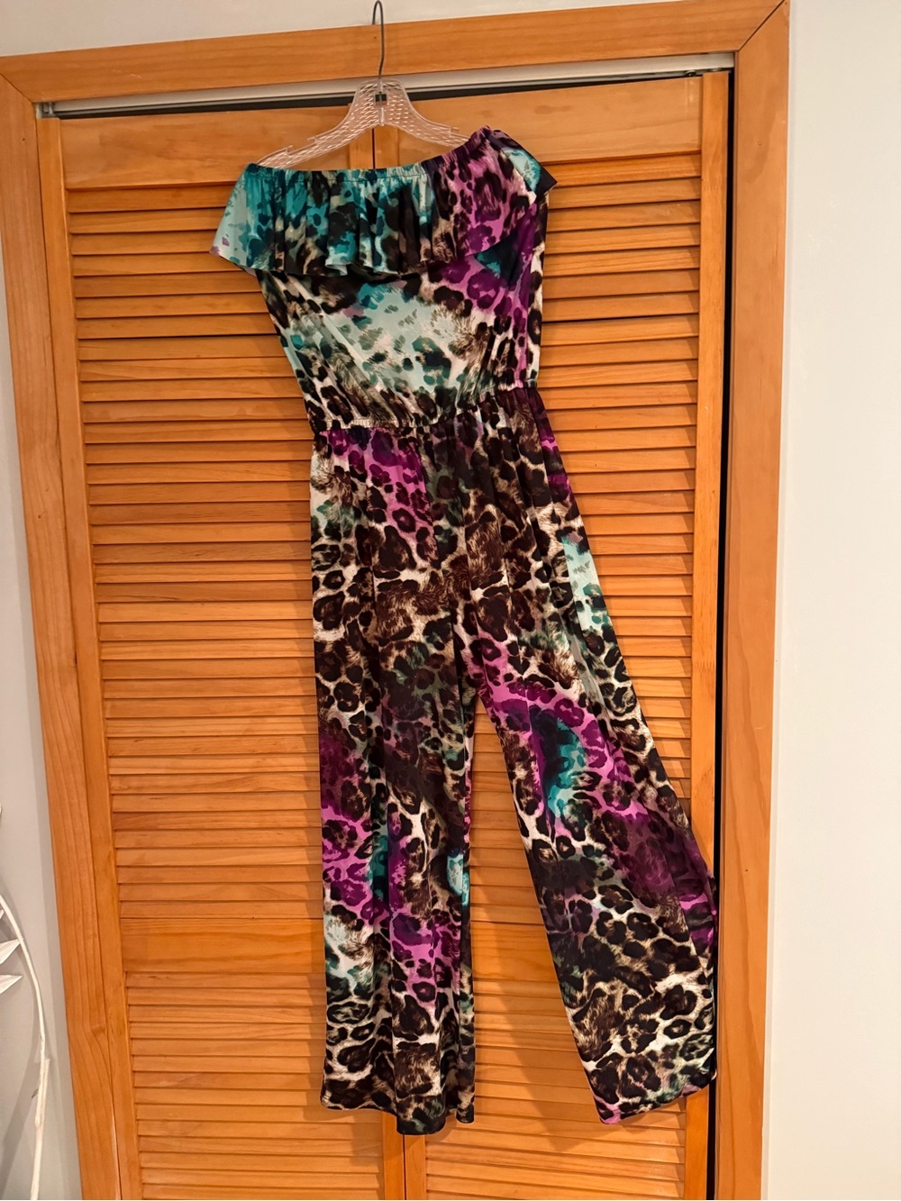 Off-Shoulder Multicolor Leopard Print Jumpsuit size m/l